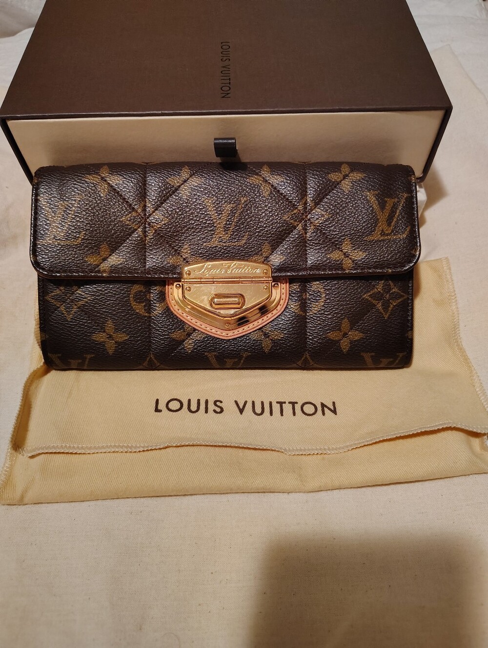 Louis Vuitton Monogram Etoile Quilted Canvas Turn-lock Wallet